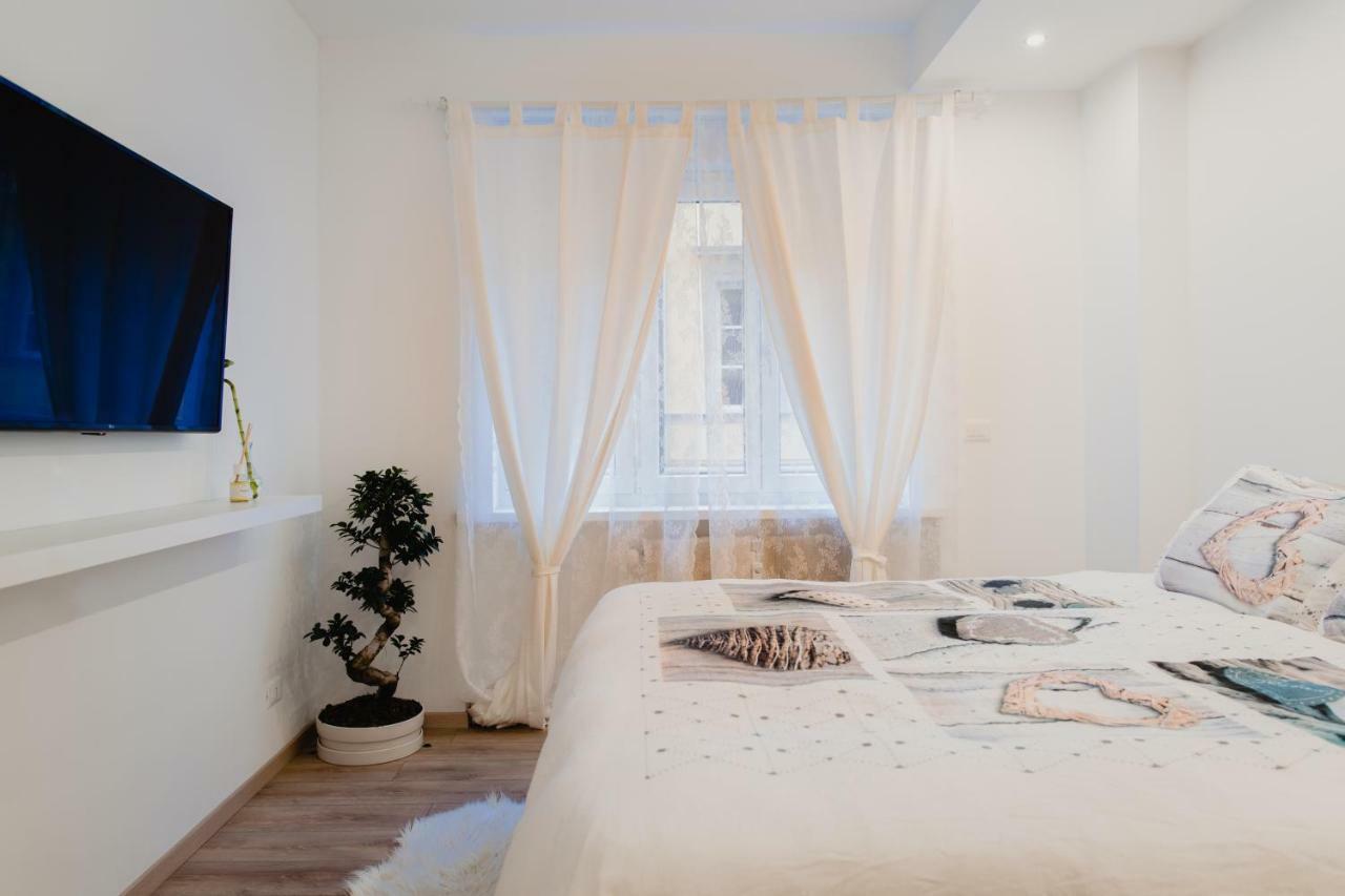 Apartamento La Boutique del Vento - Esclusivo in pieno centro Trieste Exterior foto